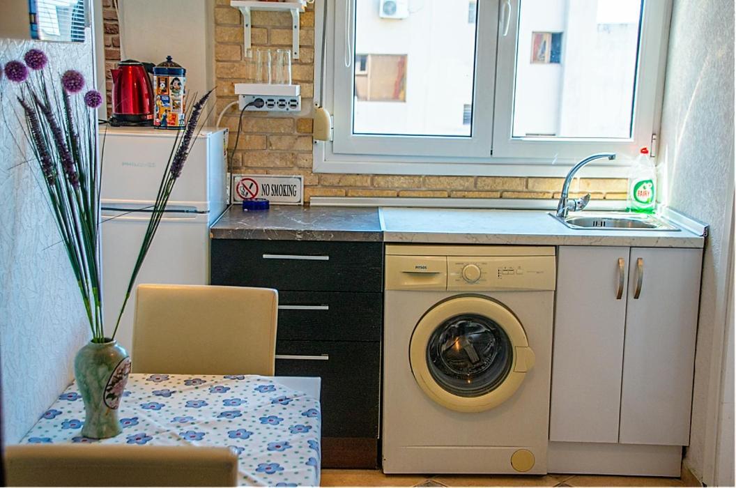 Sea View Center Studio Солун Екстериор снимка